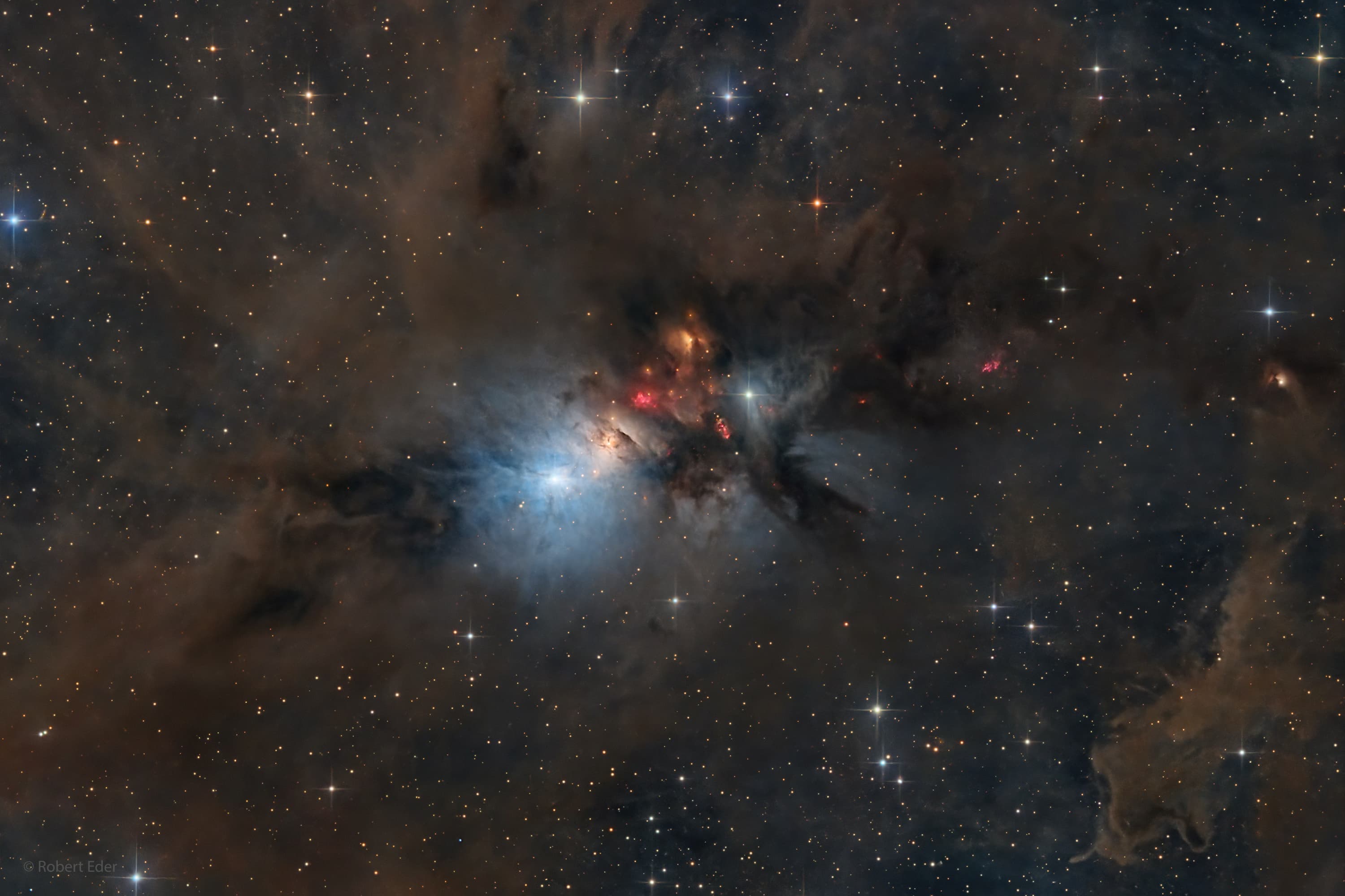NASA obrázek dne: NGC 1333: Hvězdná školka v Perseovi