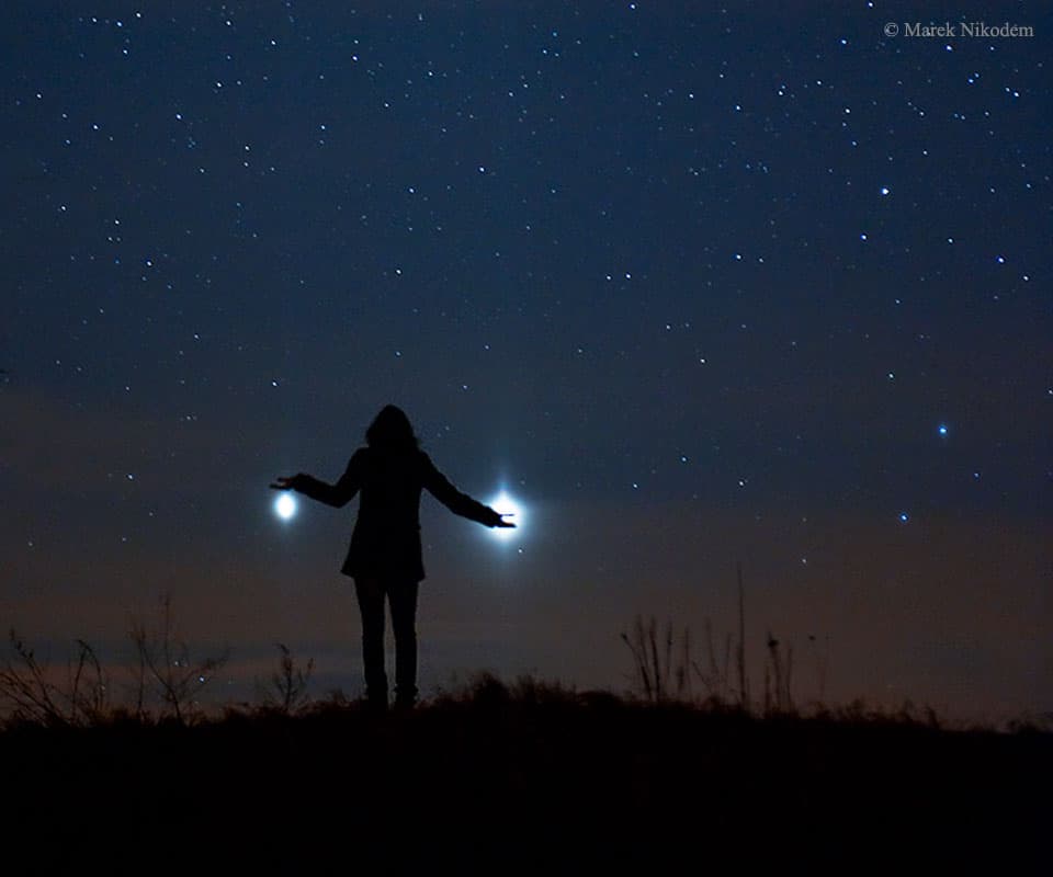 NASA obrázek dne: Jupiter a Venuše z pohledu ze Země